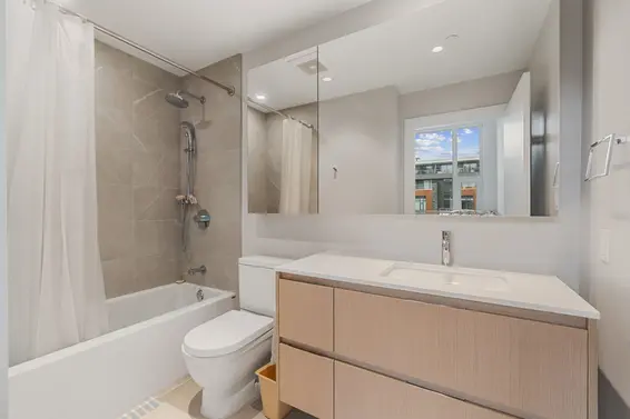 103 1500 Fern Street, North Vancouver For Sale - image 5