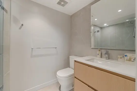103 1500 Fern Street, North Vancouver For Sale - image 7