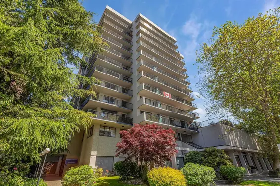 407 150 East 15th Street, North Vancouver