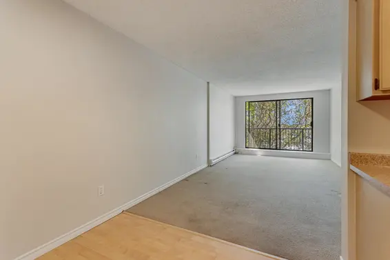 407 150 East 15th Street, North Vancouver For Sale - image 8