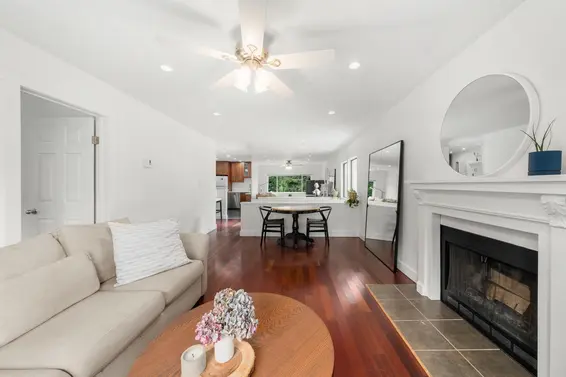 1241 Plateau Drive, North Vancouver For Sale - image 19