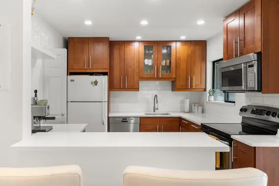 1241 Plateau Drive, North Vancouver For Sale - image 21