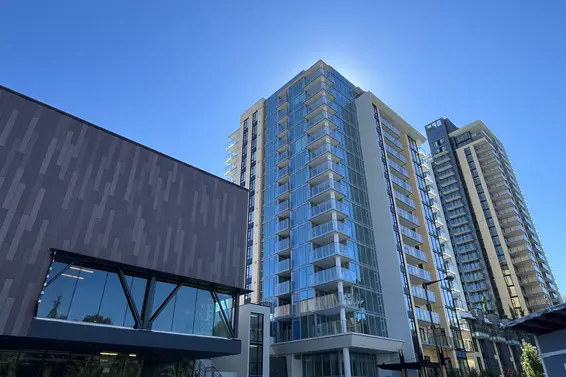 502 1471 Hunter Street, North Vancouver