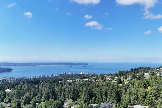 1084 Groveland Road, West Vancouver For Sale - image 5