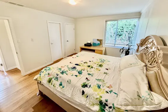 1876 Beaulynn Place, North Vancouver For Sale - image 13