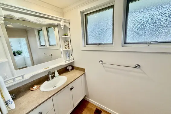 1876 Beaulynn Place, North Vancouver For Sale - image 18