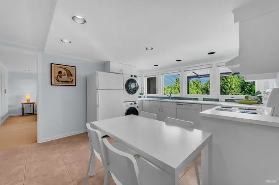 574 St. Andrews Place, West Vancouver For Sale - image 34