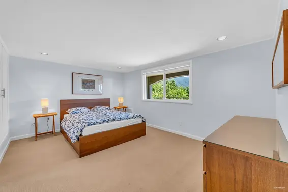 574 St. Andrews Place, West Vancouver For Sale - image 36