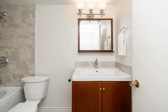 106 235 East 13th Street, North Vancouver For Sale - image 30