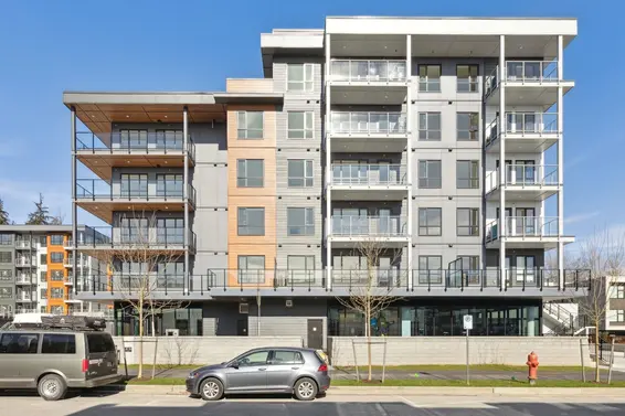 PH617 3596 Malsum Drive, North Vancouver