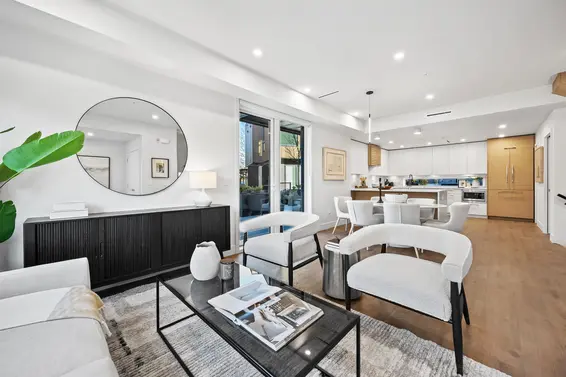 3140 Woodbine Drive, North Vancouver For Sale - image 17