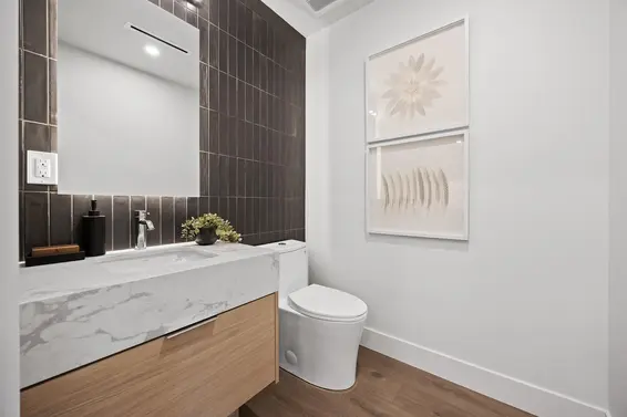 3140 Woodbine Drive, North Vancouver For Sale - image 19
