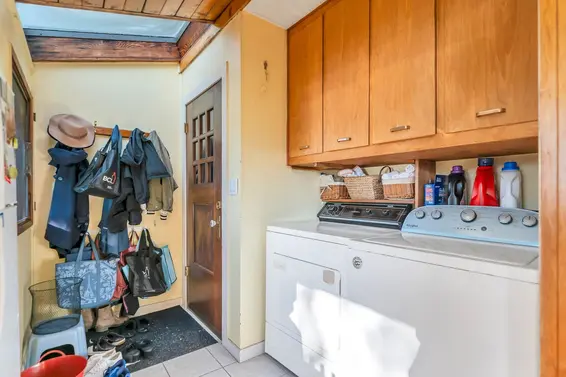 4573 Strathcona Road, North Vancouver For Sale - image 16