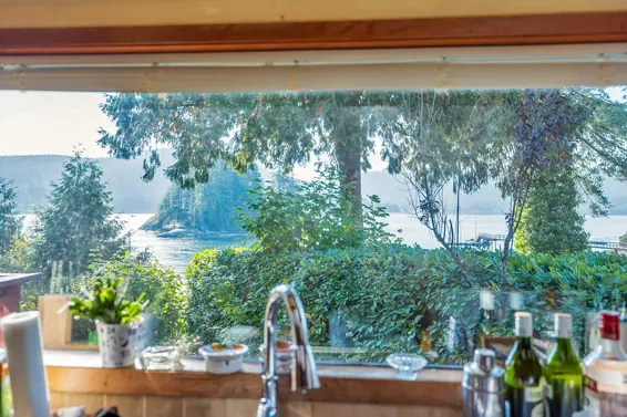 4573 Strathcona Road, North Vancouver For Sale - image 18