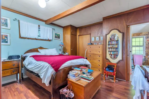 4573 Strathcona Road, North Vancouver For Sale - image 19
