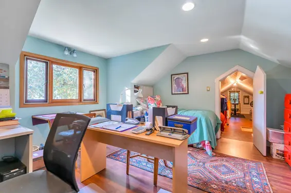 4573 Strathcona Road, North Vancouver For Sale - image 28