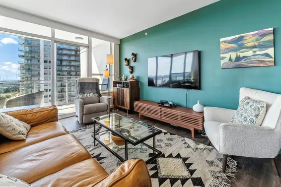 1006 112 East 13th Street, North Vancouver For Sale - image 8