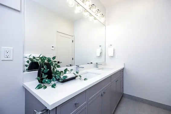 340 East 17th Street, North Vancouver For Sale - image 12
