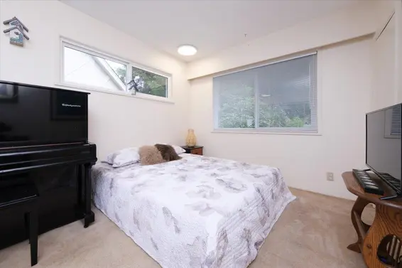 2235 Whitman Avenue, North Vancouver For Sale - image 14