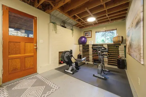 2235 Whitman Avenue, North Vancouver For Sale - image 24