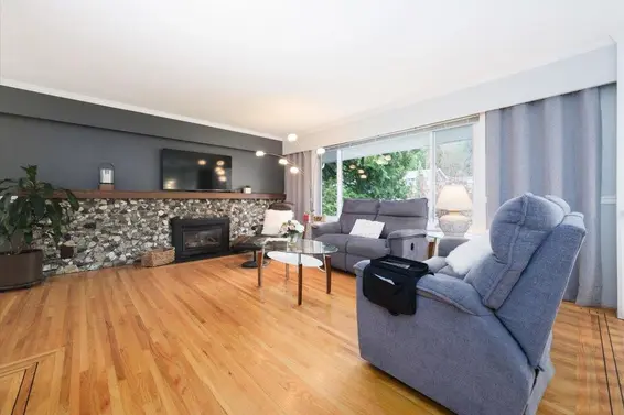 2235 Whitman Avenue, North Vancouver For Sale - image 3