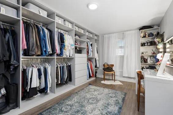 3 270 East 3rd Street, North Vancouver For Sale - image 10