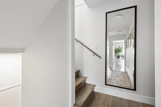 3 270 East 3rd Street, North Vancouver For Sale - image 14