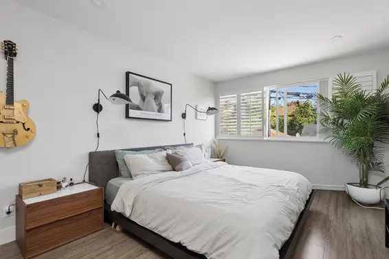 3 270 East 3rd Street, North Vancouver For Sale - image 7