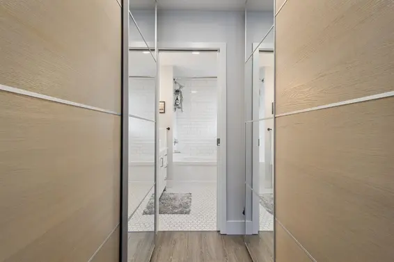 3 270 East 3rd Street, North Vancouver For Sale - image 8