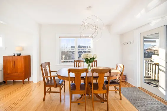 404 East 15th Street, North Vancouver For Sale - image 10