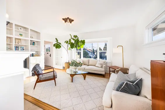 404 East 15th Street, North Vancouver For Sale - image 14