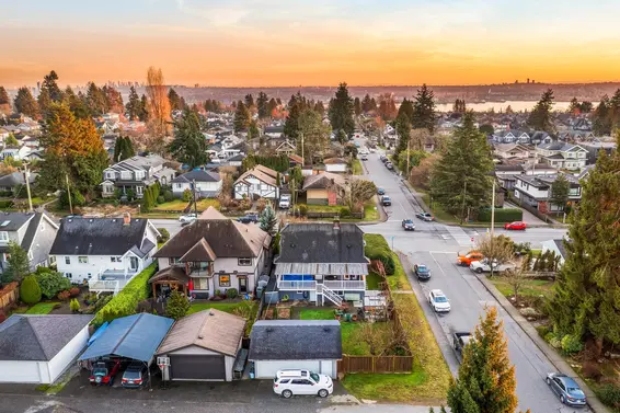 404 East 15th Street, North Vancouver For Sale - image 40