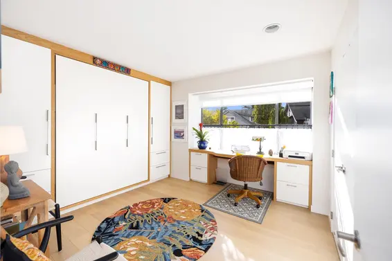 4772 Meadfeild Court, West Vancouver For Sale - image 16