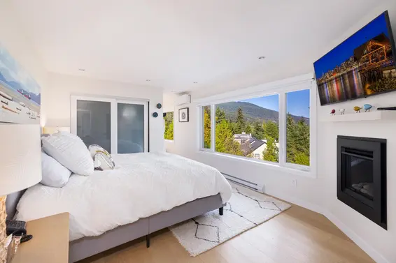 4772 Meadfeild Court, West Vancouver For Sale - image 17