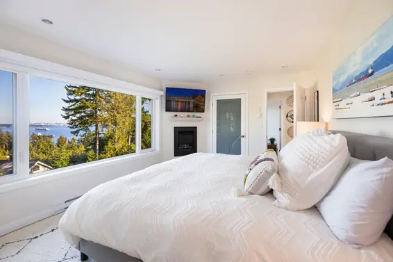 4772 Meadfeild Court, West Vancouver For Sale - image 18