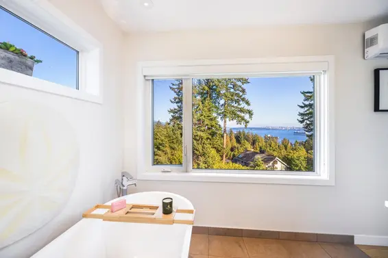 4772 Meadfeild Court, West Vancouver For Sale - image 20
