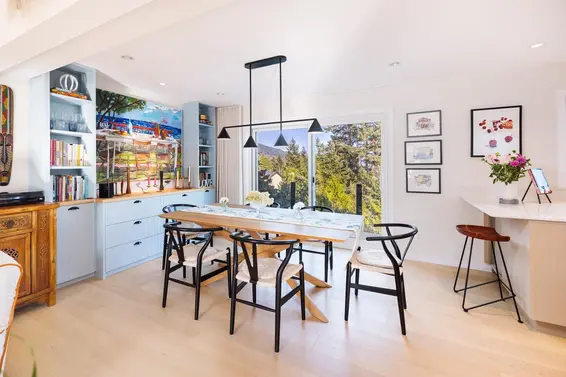 4772 Meadfeild Court, West Vancouver For Sale - image 6