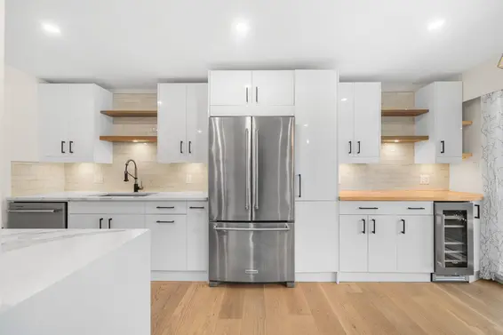 911 555 West 28th Street, North Vancouver For Sale - image 5