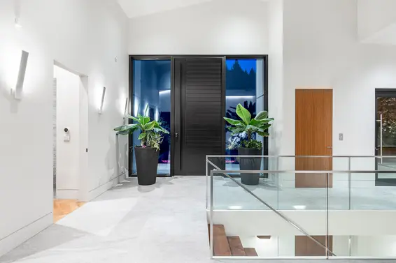 535 Craigmohr Drive, West Vancouver For Sale - image 4
