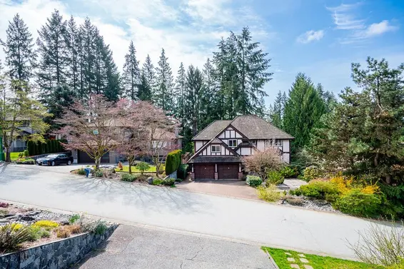 2940 Dresden Way, North Vancouver For Sale - image 20