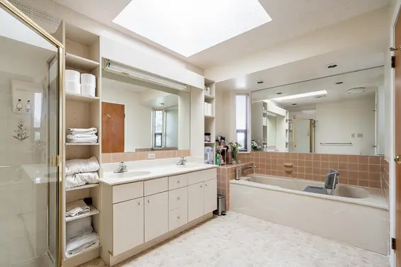 2940 Dresden Way, North Vancouver For Sale - image 25