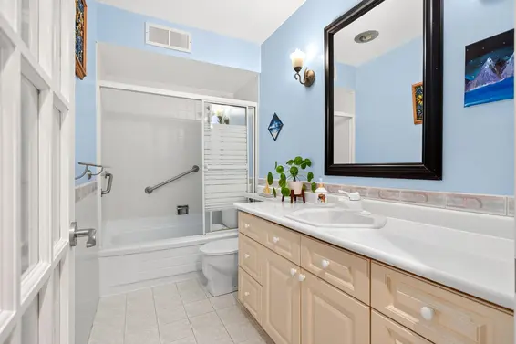 303 1721 St. Georges Avenue, North Vancouver For Sale - image 23