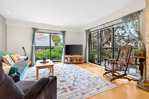 303 1721 St. Georges Avenue, North Vancouver For Sale - image 3