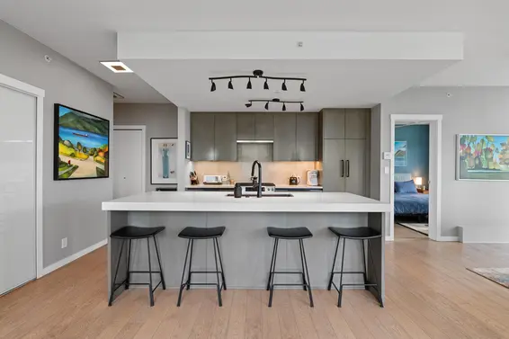 308 135 West 2nd Street, North Vancouver For Sale - image 2