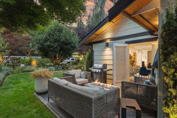 2108 Berkley Avenue, North Vancouver For Sale - image 30