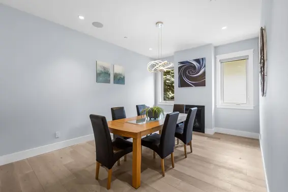 6560 Nelson Avenue, West Vancouver For Sale - image 12