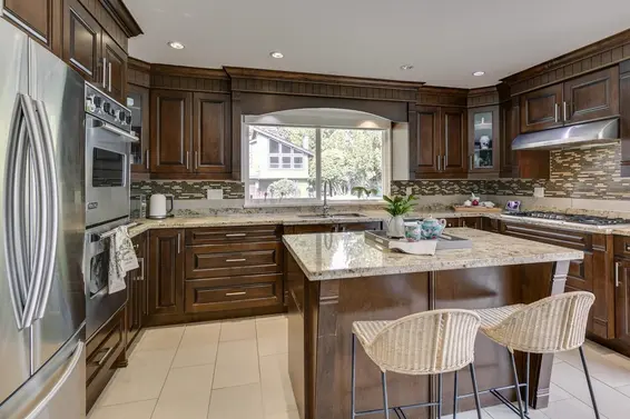 763 Weymouth Drive, North Vancouver For Sale - image 8