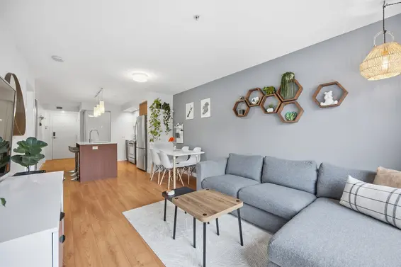 209 221 East 3rd Street, North Vancouver For Sale - image 13