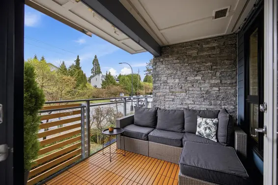 209 221 East 3rd Street, North Vancouver For Sale - image 21