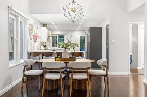 1614 Lynn Valley Road, North Vancouver For Sale - image 10